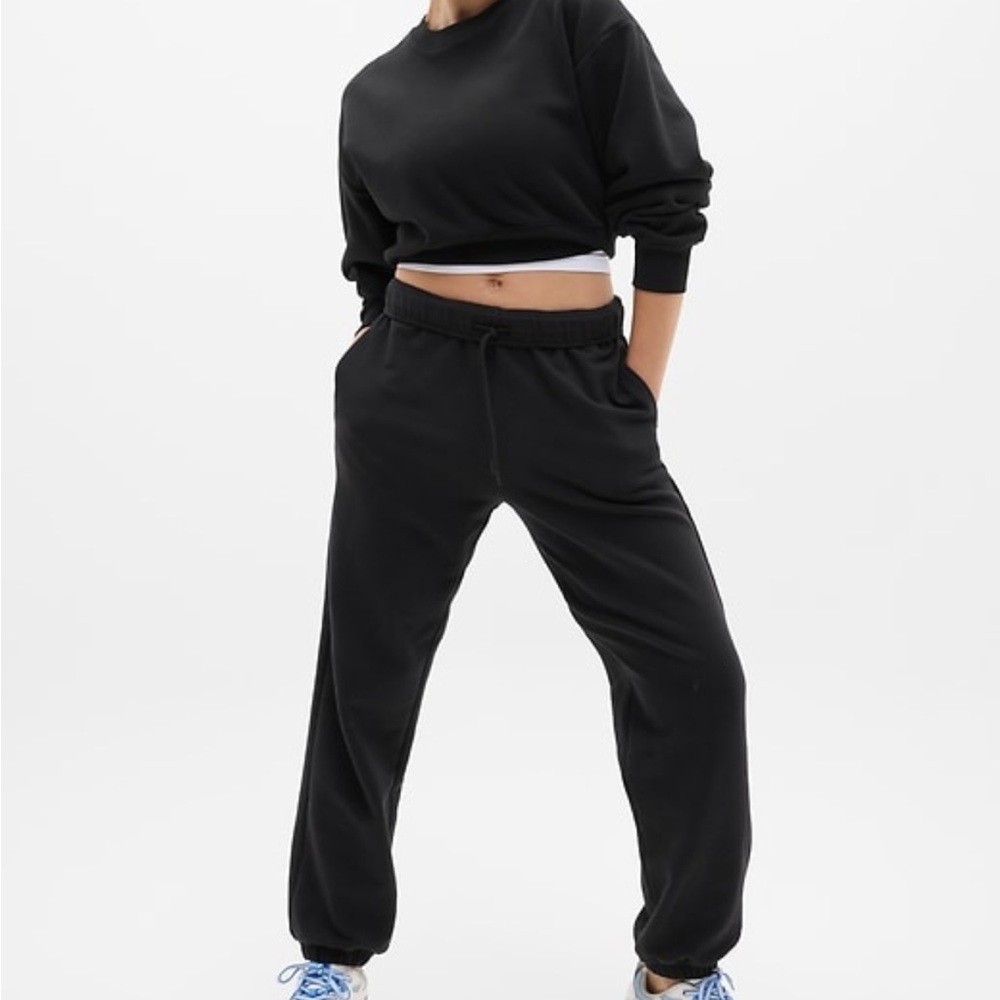 athleta forever fleece high rise jogger
